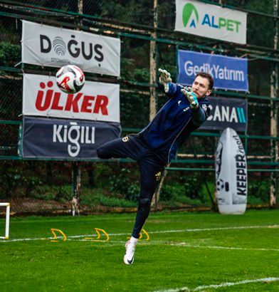Fenerbahçe’de Göztepe maçı hazırlıkları sürüyor.