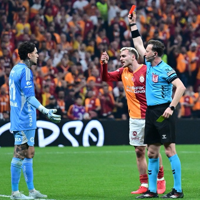 Ederson’a 5 maç ceza